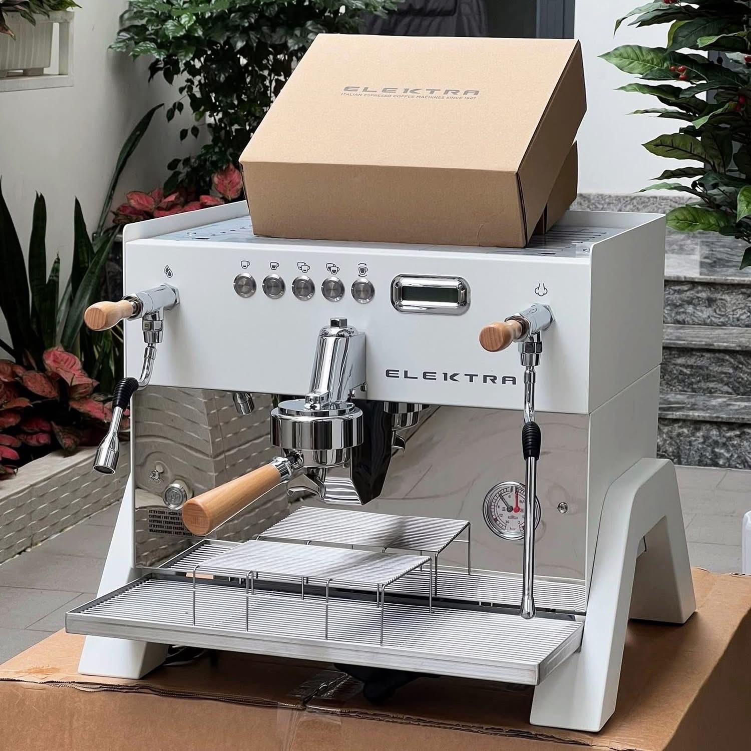 ELEKTRA  Eklipto E 1